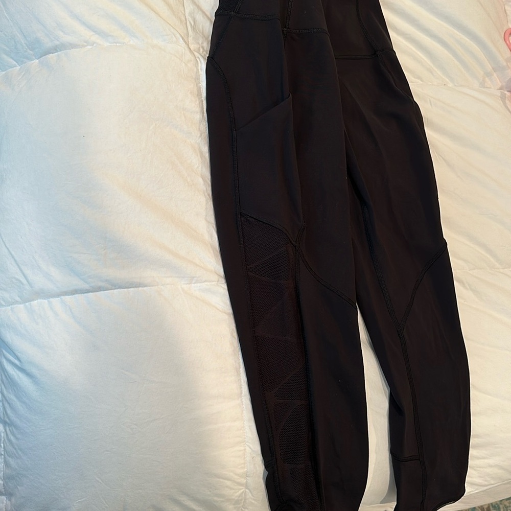 Lulu Lemon workout pants